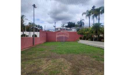 LOTES - TERRENO DE 720M2 - BAIRRO MANGABEIRAS - SETE LAGOAS-MG