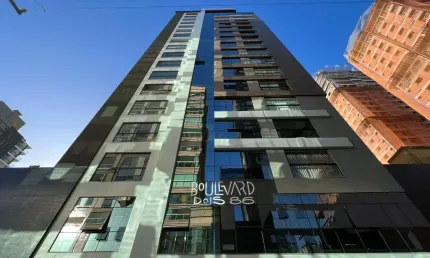 Apartamento com 3 quartos à venda na Rua 286, 338, Meia Praia, Itapema