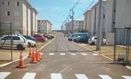 Apartamento para Locação em Foz do Iguaçu, Três Lagoas JD CEDRO, 2 dormitórios, 1 banheiro, 1 vaga