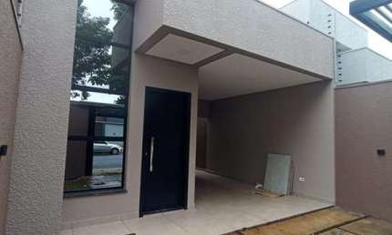 Casa para Venda em Foz do Iguaçu, Vila Yolanda, 3 dormitórios, 1 suíte, 2 banheiros, 2 vagas
