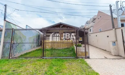 Casa com 4 quartos à venda na Rua Alfredo Pires Furiatti, 308, Xaxim, Curitiba