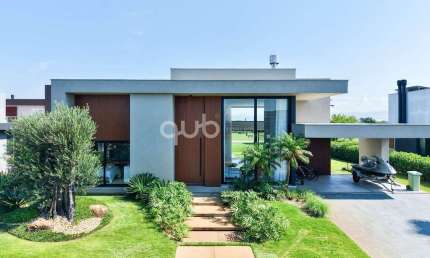Casa à venda, 4 quartos, 4 suítes, 2 vagas, Condomínio Lagoa do Passo - Osório/RS