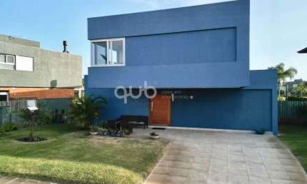 Sobrado à venda, 4 quartos, 4 suítes, 2 vagas, Quintas do Lago - Xangri-Lá/RS