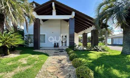 Casa à venda, 4 quartos, 2 suítes, 2 vagas, Velas da Marina - Capão da Canoa/RS