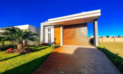 Casa à venda, 4 quartos, 2 suítes, 2 vagas, Condomínio Riviera Xangri-Lá - Xangri-Lá/RS