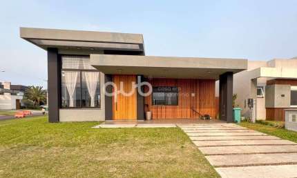 Casa à venda, 4 quartos, 4 suítes, 2 vagas, Condomínio Riviera Xangri-Lá - Xangri-Lá/RS