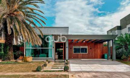 Casa à venda, 4 quartos, 4 suítes, 2 vagas, Condomínio Quintas do Lago - Xangri-Lá/RS