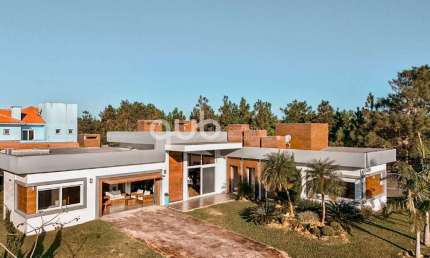 Casa à venda, 4 quartos, 1 suíte, 2 vagas, Condomínio Lagoa do Passo - Osório/RS