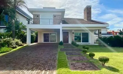 Sobrado à venda, 5 quartos, 5 suítes, 2 vagas, condomínio playa vista - xangri-lá/rs