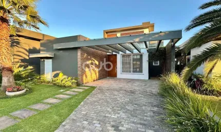 Casa à venda, 4 quartos, sendo 2 suítes e 2 americanas, 2 vagas, Capão Ilhas Resort - Capão da Canoa/RS
