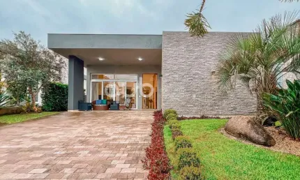 Casa à venda, 4 quartos, 4 suítes, 2 vagas, Condomínio Quintas do Lago - Xangri-Lá/RS