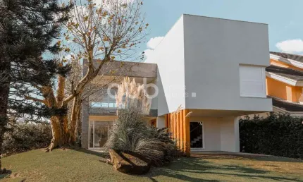 Sobrado à venda, 5 quartos, 5 suítes, 2 vagas, Condomínio La Plage - Xangri-Lá/RS