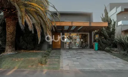 Sobrado à venda, 4 quartos, 4 suítes, Condomínio Malibú Beach Residence - Xangri-Lá/RS