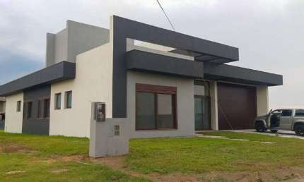 Casa à venda, 4 quartos, 4 suítes, 1 vaga, Condomínio Lagoa do Passo - Osório/RS