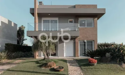 Sobrado à venda, 4 quartos, 4 suítes, 2 vagas, Condomínio Ventura Club - Xangri-Lá/RS