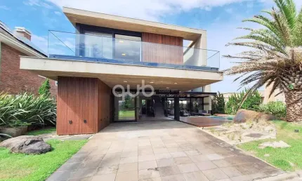 Sobrado à venda, 5 quartos, 5 suítes, Condomínio Playa Vista - Xangri-Lá/RS