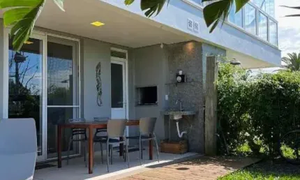 Apartamento à venda, 1 quarto, 1 vaga, Condomínio Rossi Atlantida - Xangri-Lá/RS