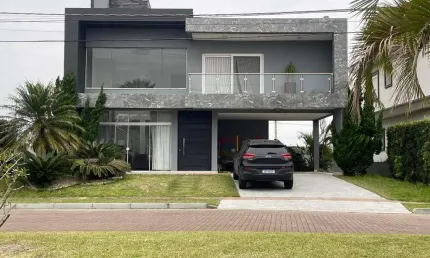 Sobrado à venda, 3 quartos, 3 suítes, 2 vagas, condomínio quintas do lago - xangri-lá/rs
