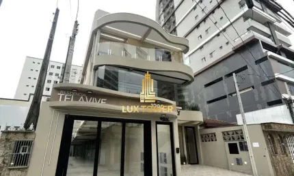 Casa Triplex com 90m2 Sendo 2 Quartos, 2 Suítes, Garagem e sacada com vista