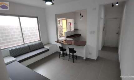 Apartamento 2 dormitórios em Boqueirão - Santos, SP