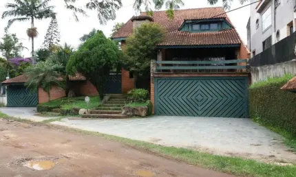 Casa com 3 quartos à venda na Avenida Pablo Neruda, 11, Parque do Terceiro Lago, São Paulo