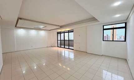 Apartamento com 3 quartos à venda no Manaíra, João Pessoa 