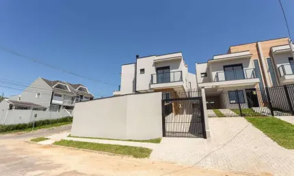 Sobrado com 3 dormitórios à venda, 103 m  por R  680.000,00 - Atuba