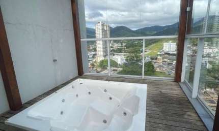 Apartamento com 3 quartos à venda no Centro, Itapema  por R$ 2.390.000