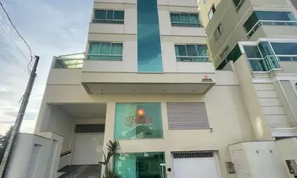 Apartamento com 2 quartos à venda em Meia Praia, Itapema  por R$ 1.200.000