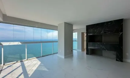 Cobertura com 3 quartos à venda em Meia Praia, Itapema  por R$ 4.200.000