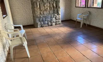 Casa para consultório / clínica / psico rua tranquila life center