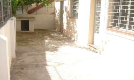 Casa com 1 quarto para alugar na Rua Allan Kardec, 310, Glória, Porto Alegre