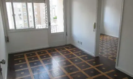 Apartamento com 1 quarto para alugar na Rua Marechal Floriano Peixoto, 773, Centro, Porto Alegre