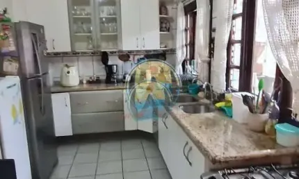 Casa com 3 quartos à venda em Itaguá, Ubatuba , 308 m2 por R$ 1.800.000