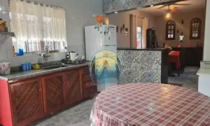 Casa com 6 quartos à venda em Toninhas, Ubatuba , 270 m2 por R$ 1.000.000