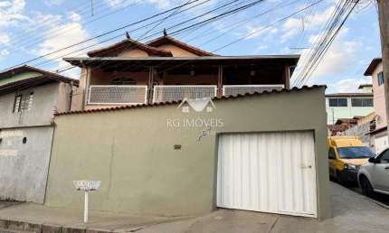 Casa com 4 quartos à venda no Araguaia, Belo Horizonte 