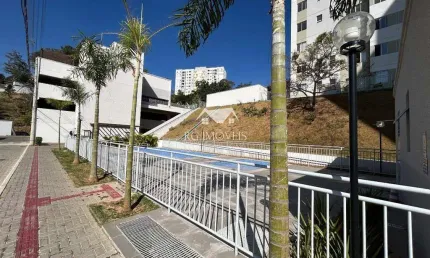 Alugo apartamento com 2 quartos 1 vaga perto Colina