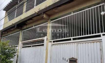 Sobrado com 3 quartos à Venda, Parque Santa Teresa - Carapicuíba