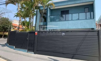 Sobrado com 5 quartos à Venda, City Bussocaba - Osasco