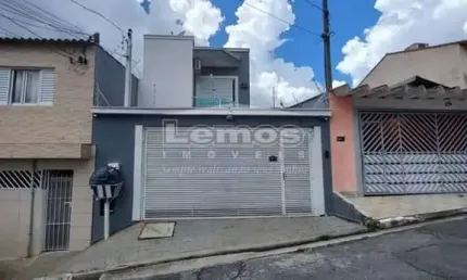 SOBRADO COM 03 DORMITÓRIOS À VENDA - JARDIM D´ABRIL