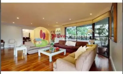 Apartamento com 4 Suites, 4 Vagas, 312 m2 à Venda, por R$ 3.980.000