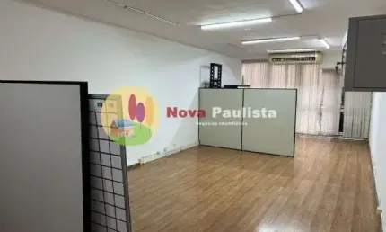 Sala comercial para venda, com 36 m2 e vaga de garagem, por r$320.000