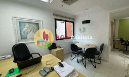 Sala conjunto 50 m2, para venda em R$ 350.000,00 ou locação R$ 2.500,00.