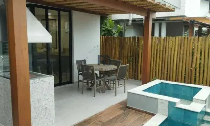 Casa de Luxo em Condomínio - 4 quartos, 4 suítes, 2 salas, 1 vaga de garagem, 154m² - Praia de Juquehy, São Sebastião-SP.