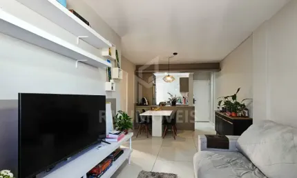 Apartamento de 2 dormitórios à venda no Pantanal, em Florianópolis.