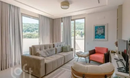 Cobertura Semimobiliada de 3 suítes com 3 vagas em Córrego Grande