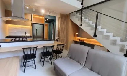 Loft duplex mobiliado à venda na Carvoeira, em Florianópolis