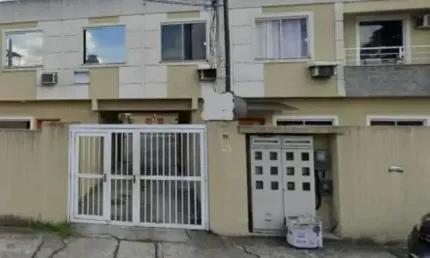 Casa com 2 quartos à venda na Rua Ararapira, Bento Ribeiro, Rio de Janeiro, 60 m2 por R$ 235.000