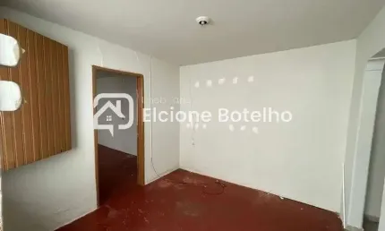 Casa para locação de aprox. 50 m², com 1 quarto, no bairro Lídice - Uberlândia - MG