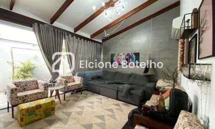 Casa para locação de aprox. 229 m², com 4 quartos, 1 suíte, no bairro Santa Luzia - Uberlândia - MG